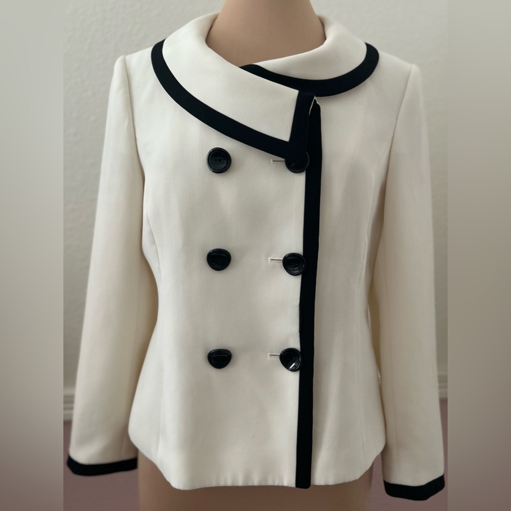 Tahari ASL Blazer